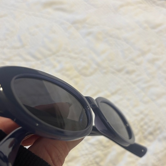 Elizabeth & James McKinley oval  Sunglasses, 51mm B Navy